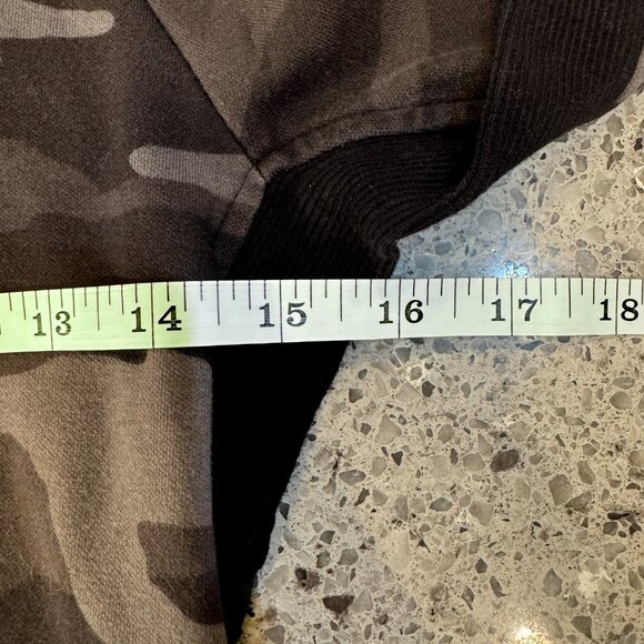 Athleta Triumph Hoodie Sweatshirt Full Front Zip Black Camo Women's Size XXS - Picture 9 of 11